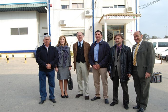 El Consejero De Medio Ambiente, José Juan Díaz Trillo, En Jornada Con Freshuelva