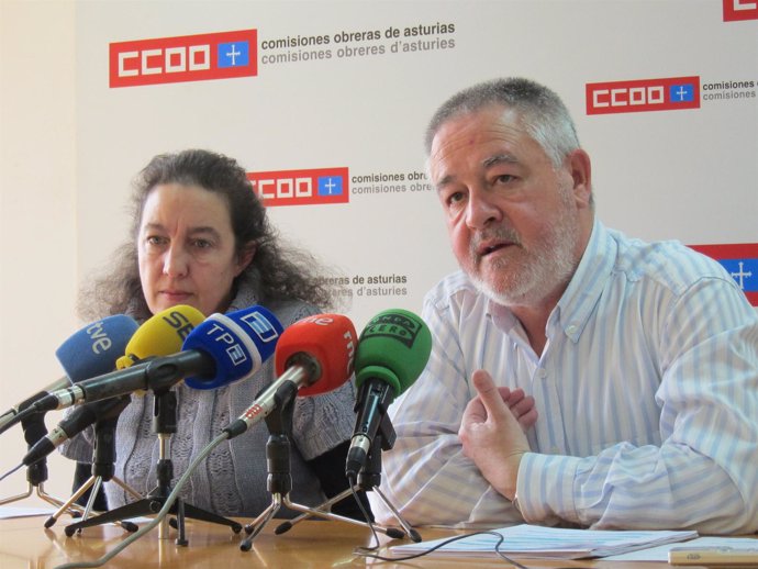 Ana María Alonso Y Antonio Pino (CCOO), En Rueda De Prensa