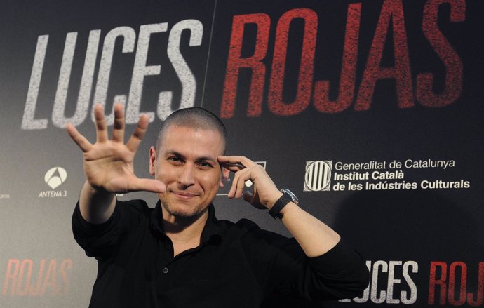 El Director Rodrigo Cortés Presenta Luces Rojas