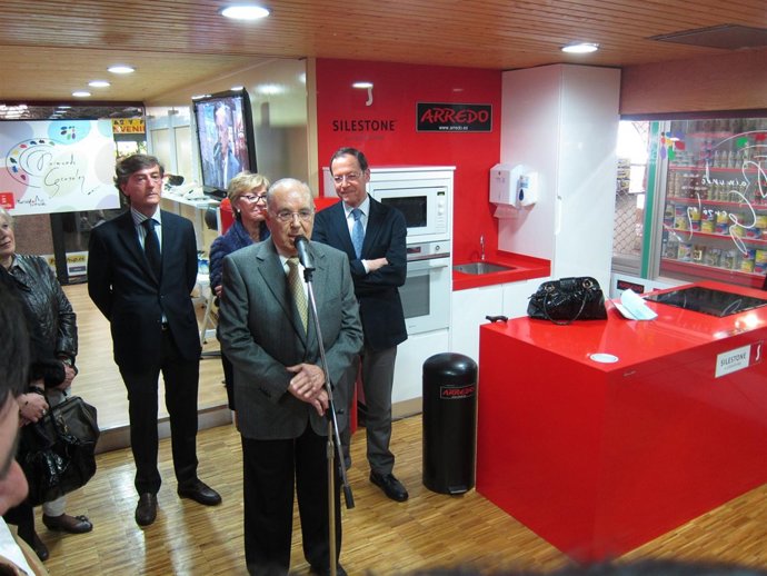 Raimundo González Habla En El Aula De Gastronomía Que Lleva Su Nombre