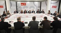 Alcaldes socialistas reclaman "condiciones financieras soportables" para cancelar las deudas de los ayuntamientos