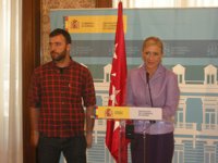 Cifuentes dice que el 11 de marzo "debería dedicarse exclusivamente a homenajear a las víctimas del atentado"