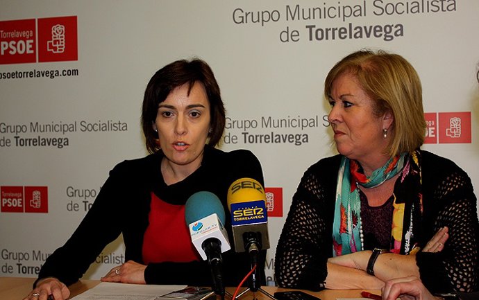Las Socialistas Blanca Rosa Gómez Y María José Pagín