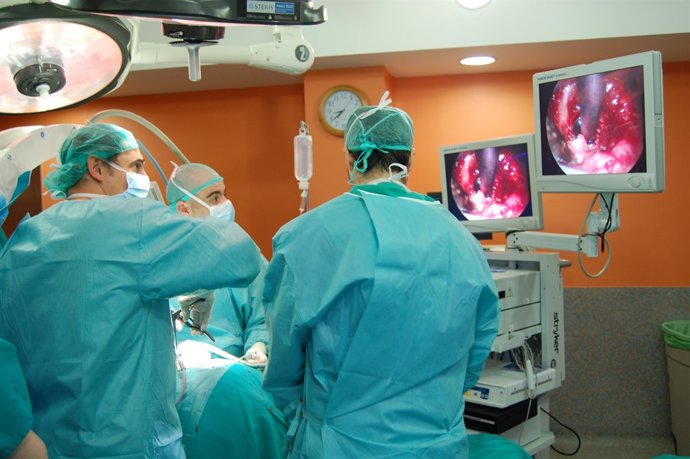 Operación cirugía columna