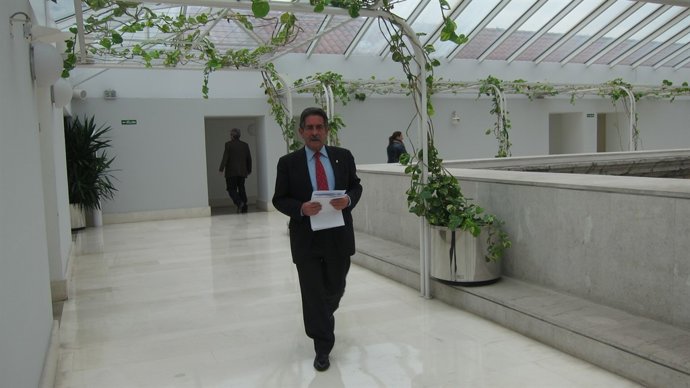 Revilla En El Parlamento