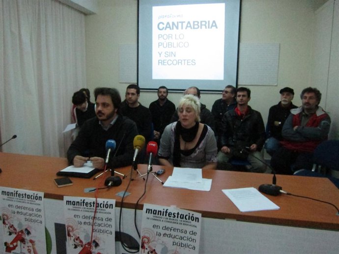 Presentación De La Plataforma 'Cantabria Por Lo Público Y Sin Recortes'
