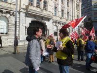 UGT vincula las "cifras históricas" de paro en la región al efecto inmediato de la política de recortes