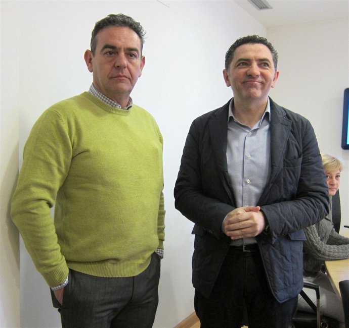 El Presidente De ARAD, José Luis Rabadán, Y Carlos Cuevas