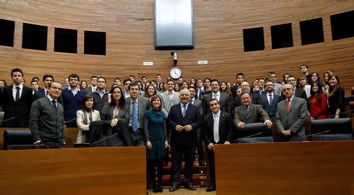 Alumnos De La UPV, Nuevo Gobierno Del Parlament Universitari En Las Corts
