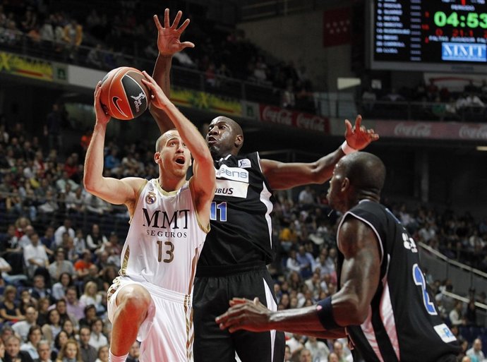 Sergio Rodriguez Real Madrid - Blusens Monbus