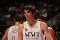 Baloncesto.- Carlos Suárez: "Blusens está jugando muy bien en el último mes"