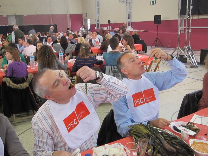 Pere Navarro Y El Alcalde De Sant Joan Despí, Antoni Poveda