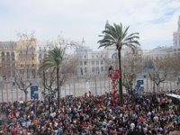 Pirotecnia Gori triunfa con una mascletà de corte tradicional y austera en recursos digitales