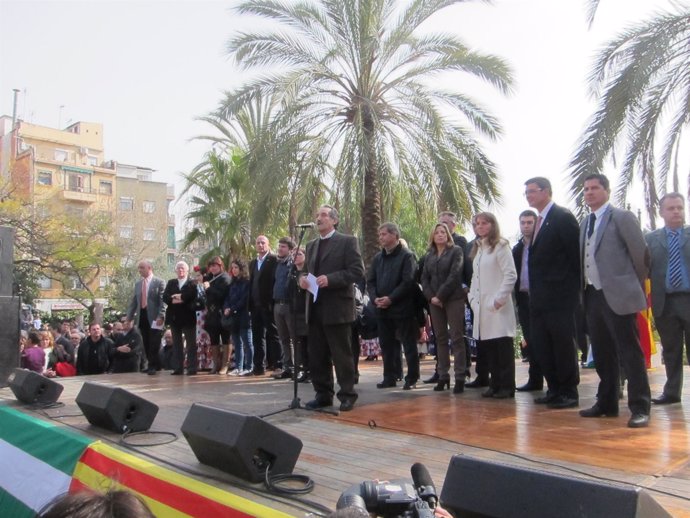 Joana Ortega En La Ofrenda Floral Del Día De Andalucía
