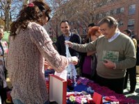 Zoido lamenta que el PSOE "quiera introducir" los ERE en campaña y aboga por "pasar página cuanto antes"
