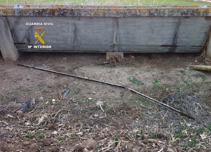 Robo De Pletinas De Hierro En Los Palacios (Sevilla)