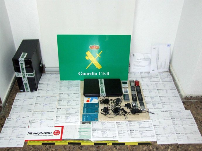 Material Intervenido Especializado En Estafas Cartas Nigerianas