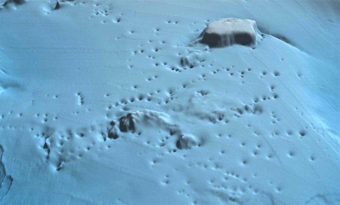 Campo De Cráteres En Cabo De Palos, Frente Al Mar Menor