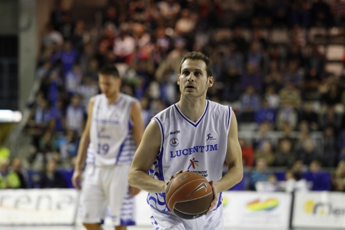 Pedro Llompart, Lucentum Alicante - Real Madrid (Baloncesto)