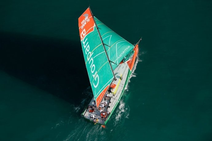 Vela VOR Groupama Sailing Team