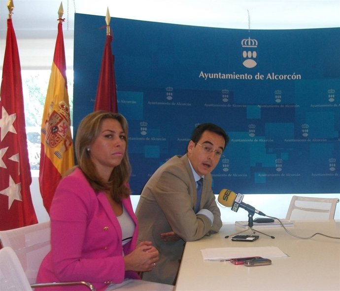 Oscar Romera, A La Derecha