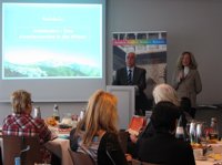 Andalucía se marca la meta de lograr un millón de turistas alemanes en 2012