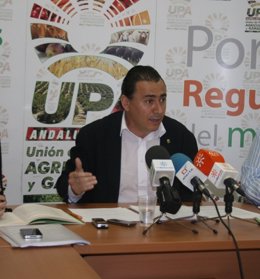 El Secretario General De UPA-A, Agustín Rodríguez.