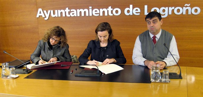 Gamarra Y Muro Firman El Convenio