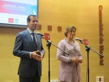 Salvador Victoria Y Paz González