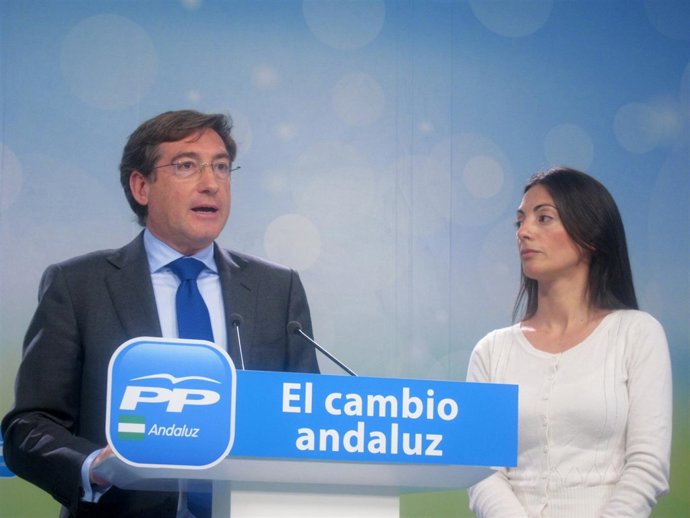 Rafael Carmona Y Rosario Soto, Hoy En Rueda De Prensa