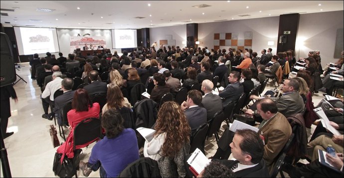 Participantes En La Jornada Sobre Reforma Laboral