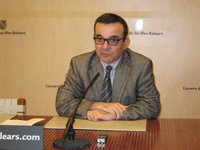 El Govern "hará lo necesario" para cumplir el déficit y estudia subir impuestos