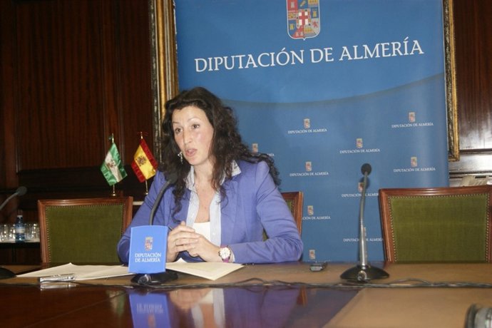 La Diputada Provincial De Cultura De Almería, María Vázquez