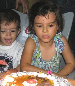 Los Dos Niños Desaparecidos En Córdoba, Ruth Y José