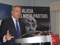 Vázquez está "convencido" de que tendrá "apoyo mayoritario" porque "muchos" quieren hacer el PSdeG "de abajo a arriba"