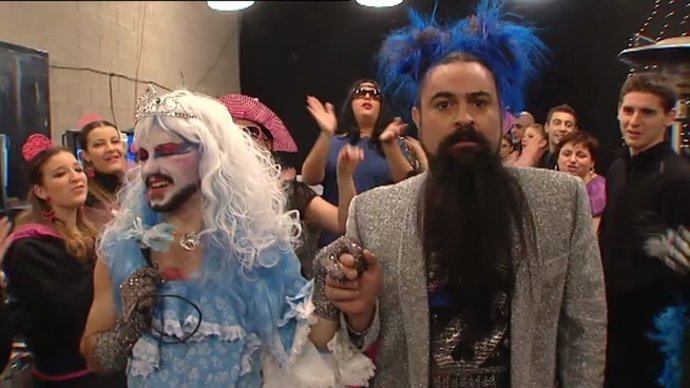 El Sevilla Y Lola Power En 'Tú Si Que Vales'. 