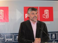 El PSOE exige que la Junta aclare los "recortes" y hace "corresponsable" a IU por haber "apoyado" las cuentas