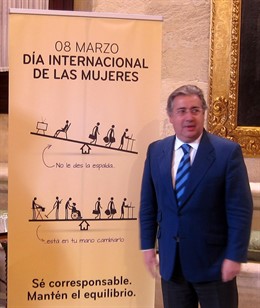 El Alcalde De Sevilla, Juan Ignacio Zoido