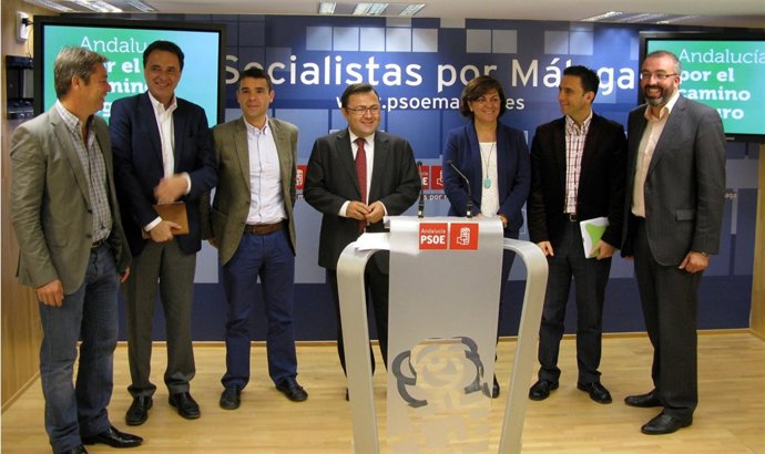 Heredia Con Los Portavoces Del PSOE En La Costa Del Sol Occidental