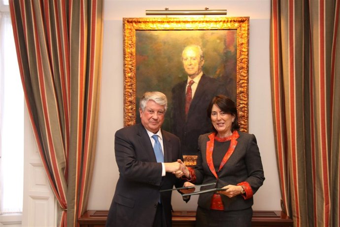 Firma Del Convenio Entre Ceim Y La Fundación Rafael Del Pino