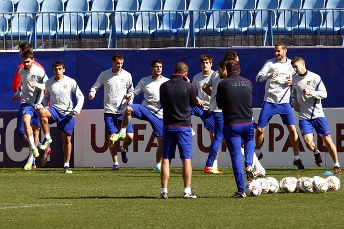 Entrenamiento De Atlético Con Simeone En Calderón 