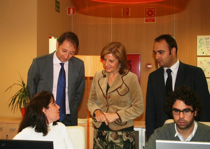 La Candidata Número Uno Del PP Por Málaga, Esperanza Oña