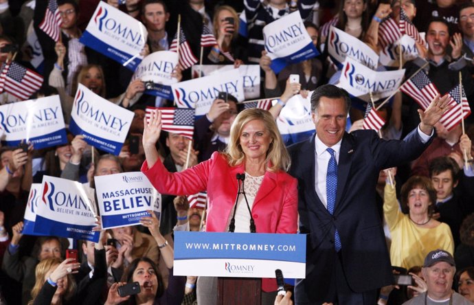 Ex Gobernador De Massachusetts Mitt Romney Tras Ganar En El 'Supermartes'