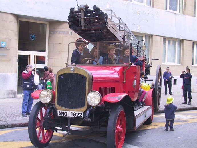 Camión De Bomberos Antiguo.