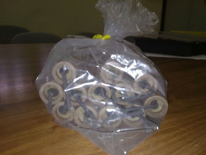 Material Pirotécnico Decomisado Por La Policía Local En Un Establecimiento