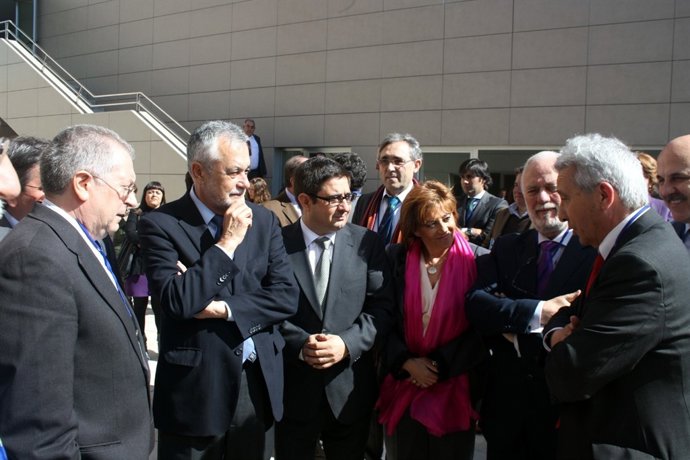 Griñán Y Reyes (I) En La Asamblea De La APTE.