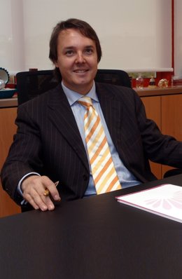 Santiago Sabatés, Director General