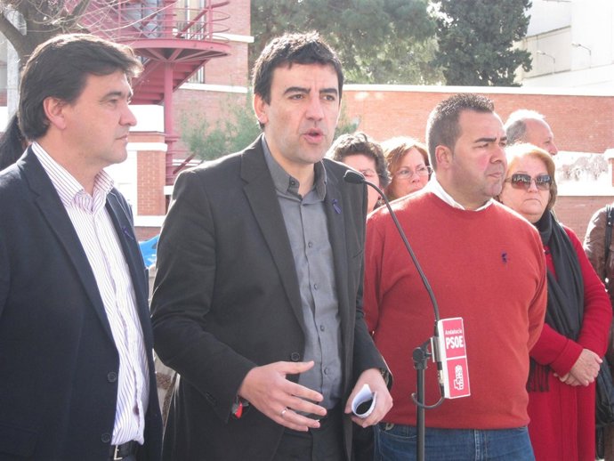 El Portavoz Del Grupo Socialista En El Parlamento, Mario Jiménez. 