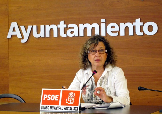 La Concejala Del PSOE Concha Arribas
