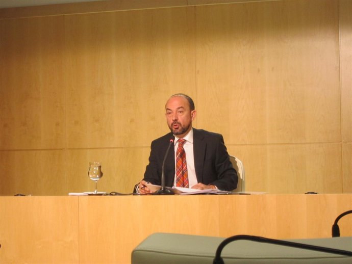 Miguel Ángel Villanueva En Rueda De Prensa Posterior A La Junta De Gobierno